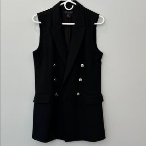 Black Sleeveless Blazer